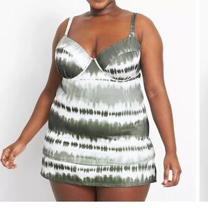 New Lane Bryant Cacique Green Washy Stripe Relaxed Tankini 42DDD. Bottom size 18